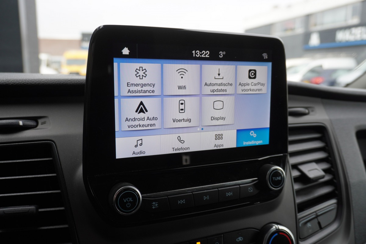 Ford Transit Custom 2.0 TDCI L2 EURO 6 - Airco - Cruise - Camera - € 16.900,- Excl. Ford Transit Custom 2.0 TDCI L2 EURO 6 - Airco - Cruise - Camera - € 16.900,- Excl.