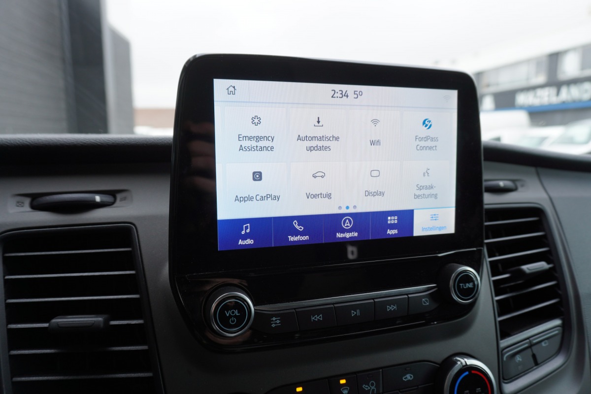 Ford Transit 330 2.0 TDCI L3H2 170PK Automaat EURO 6 - Airco - Navi - Cruise - Camera - €22.900,- Excl.