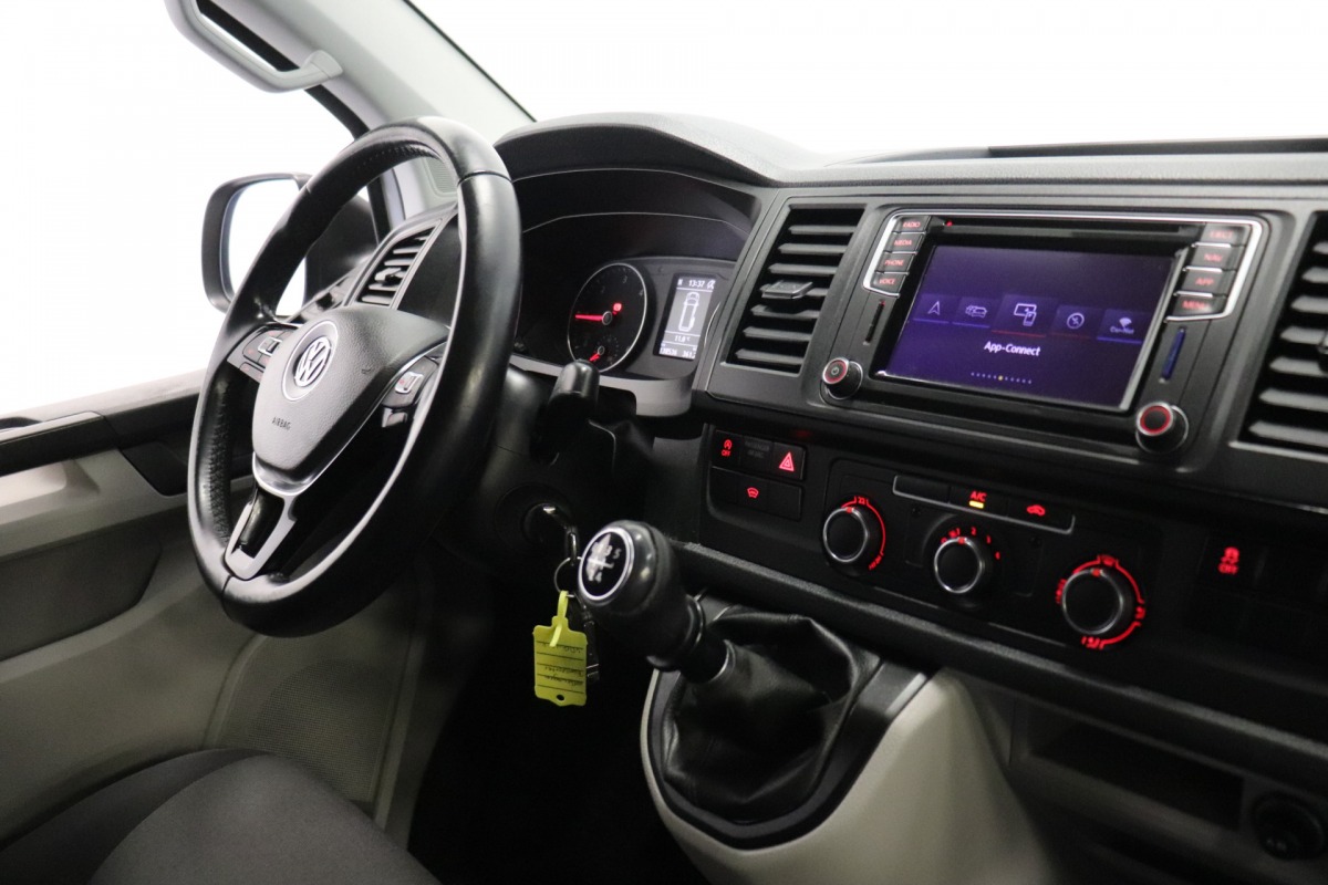 Volkswagen Transporter 2.0 TDI EURO 6 - Airco - Navi - Cruise - €13.900,- Excl.