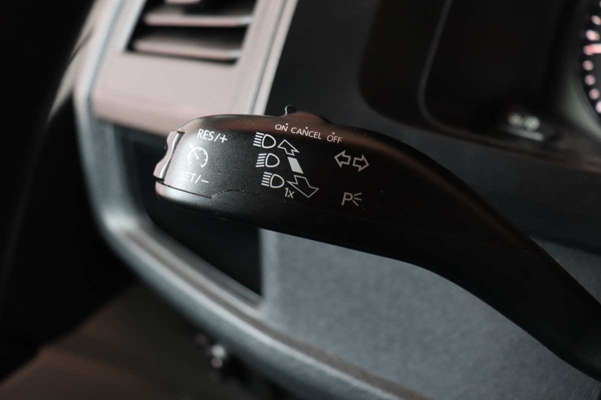 Volkswagen Transporter 2.0 TDI 150PK EURO 6 - Airco - Cruise - PDC - €14.499,- Excl.