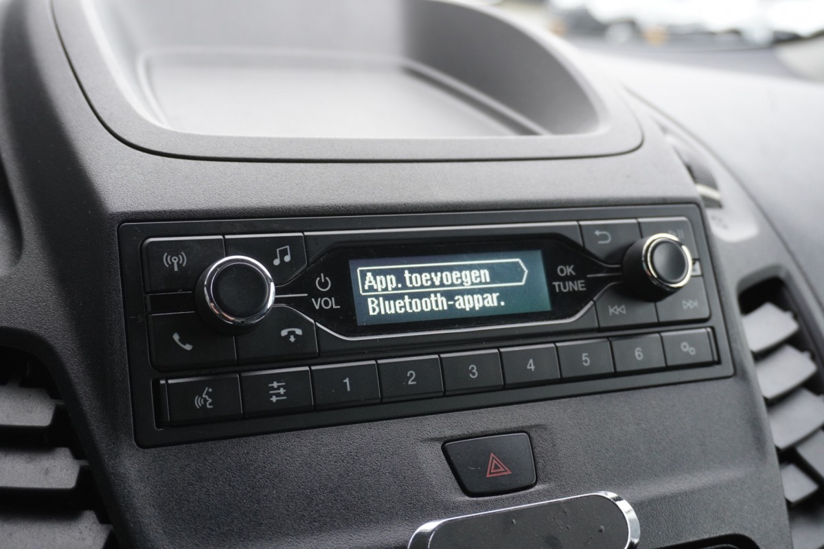 Ford Transit Connect 1.5 EcoBlue L2 - EURO 6 - Airco - Cruise - Trekhaak - €8.950,- Excl. Ford Transit Connect 1.5 EcoBlue L2 - EURO 6 - Airco - Cruise - Trekhaak - €8.950,- Excl.