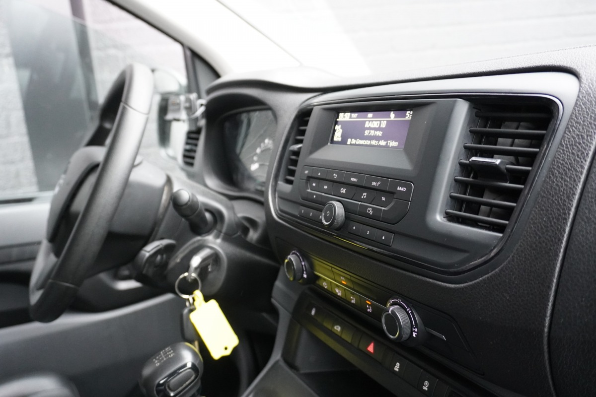 Opel Vivaro 1.5 CDTI EURO 6 - Airco - Cruise - PDC - € 11.900,- Excl.