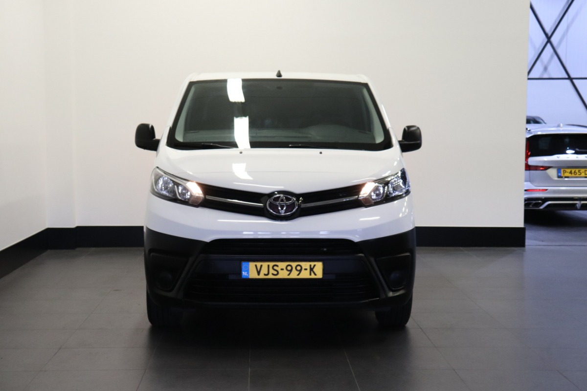 Toyota ProAce Compact 1.5 D-4D - EURO 6 - Airco - Cruise - Trekhaak - €11.950,- Excl.