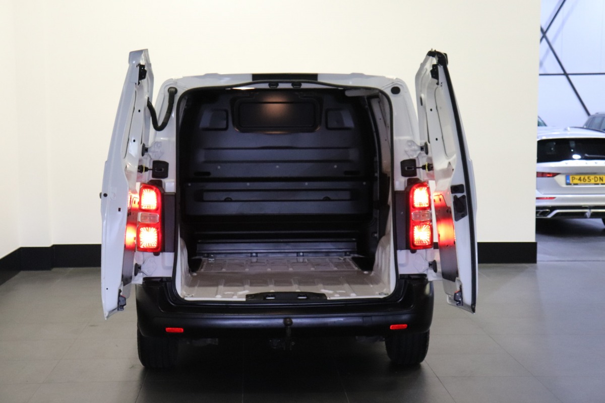 Toyota ProAce Compact 1.5 D-4D - EURO 6 - Airco - Cruise - Trekhaak - €11.950,- Excl.