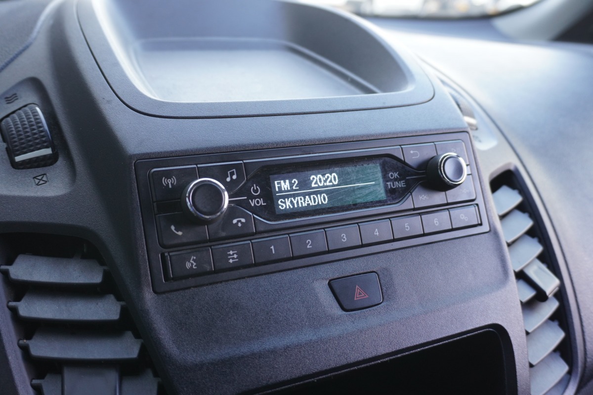 Ford Transit Connect 1.5 EcoBlue 100PK - EURO 6 - Airco - Cruise - Trekhaak - €8.950,- Excl.