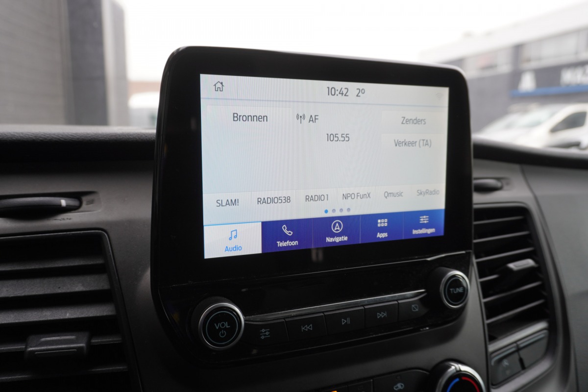 Ford Transit 2.0 TDCI 130PK L3H2 EURO 6 - Airco - Navi - Cruise - € 11.950,- Excl.