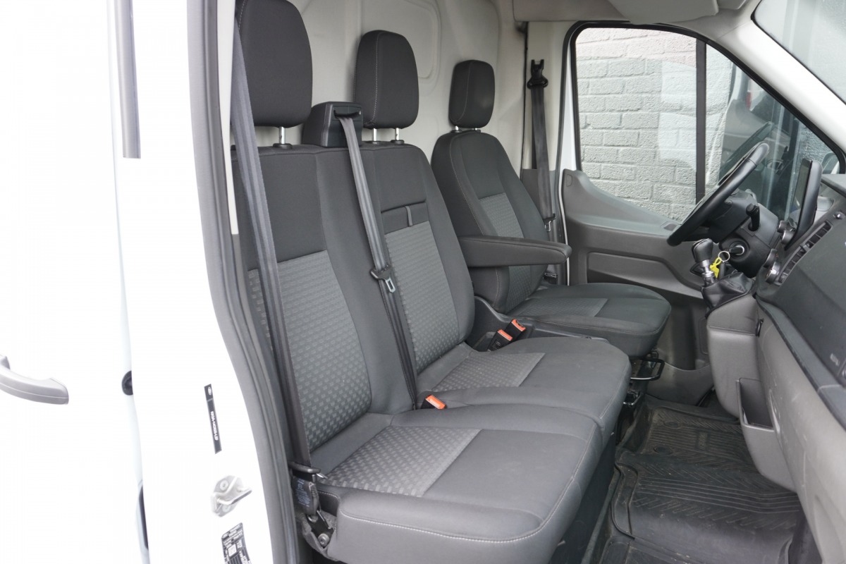 Ford Transit 2.0 TDCI 130PK L3H2 EURO 6 - Airco - Navi - Cruise - € 11.950,- Excl.