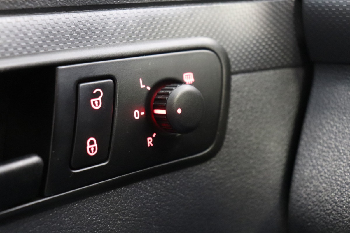 Volkswagen Caddy 1.6 TDI Maxi 102PK - Airco - Cruise - PDC - €3.750,- Ex. BTW