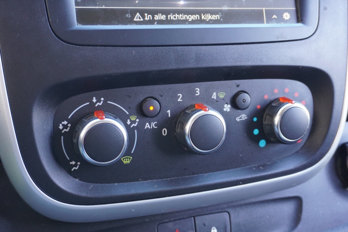 Renault Trafic 1.6 dCi L2 - EURO 6 - Airco - Navi - Cruise - €13.950,- Excl.