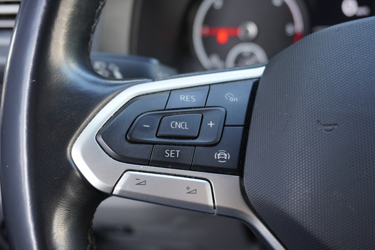 Volkswagen Transporter 2.0 TDI 150PK Automaat - EURO 6 - Airco - Cruise - Trekhaak - €15.900,- Excl.