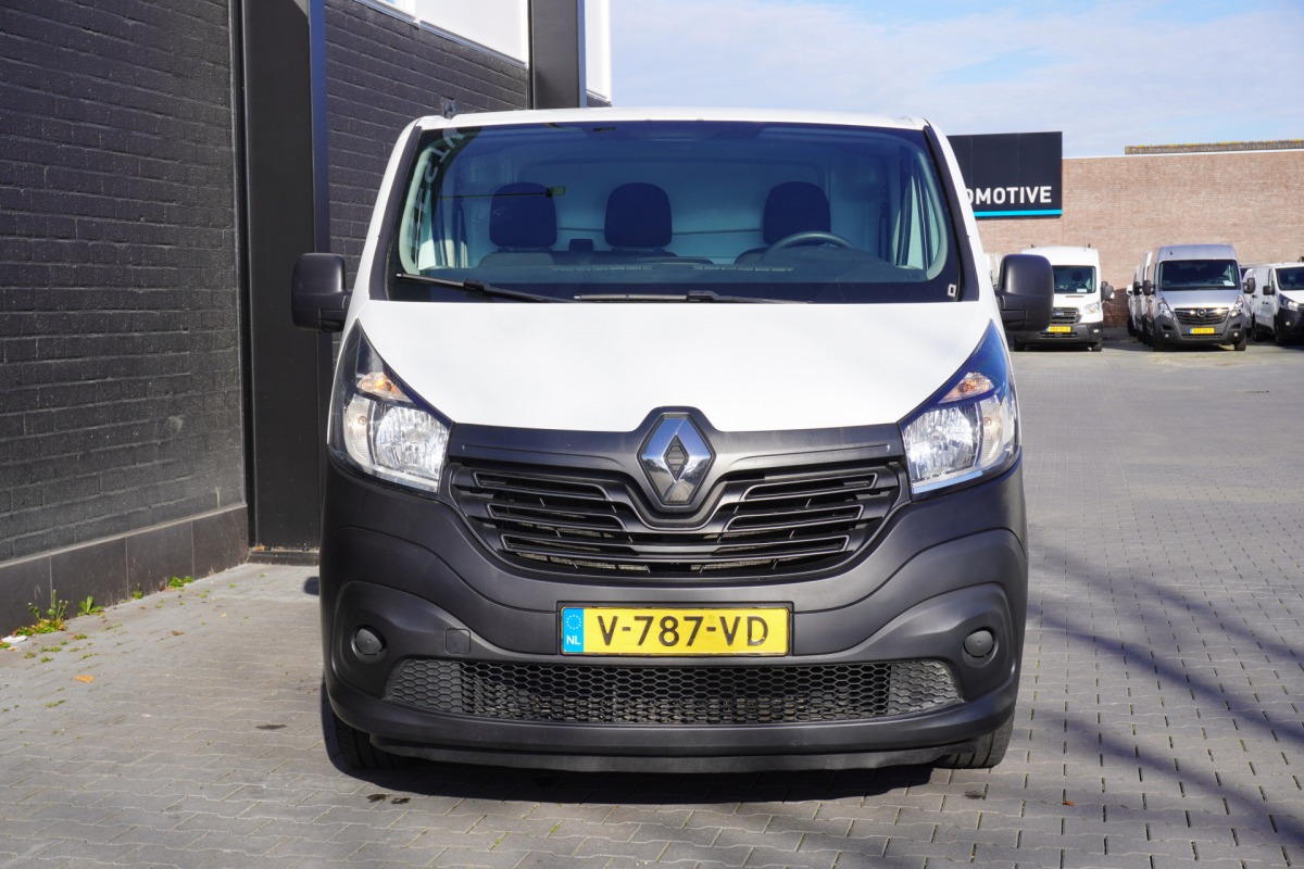 Renault Trafic 1.6 dCi L2 EURO 6 - Airco - Cruise - Trekhaak - € 9.950,- Excl.
