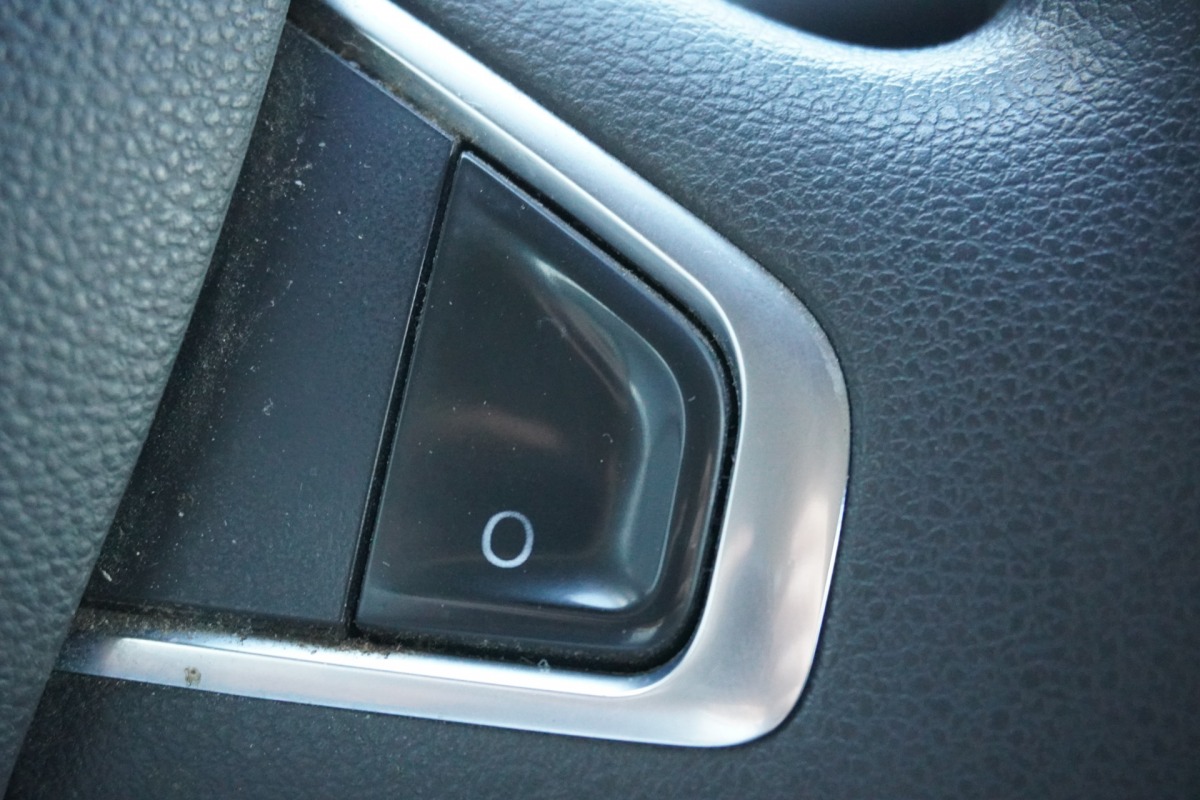 Renault Master 2.3 dCi 180PK L3H2 EURO 6 - Airco - Cruise - PDC - €13.950,- Excl. Renault Master 2.3 dCi 180PK L3H2 EURO 6 - Airco - Cruise - PDC - €13.950,- Excl.