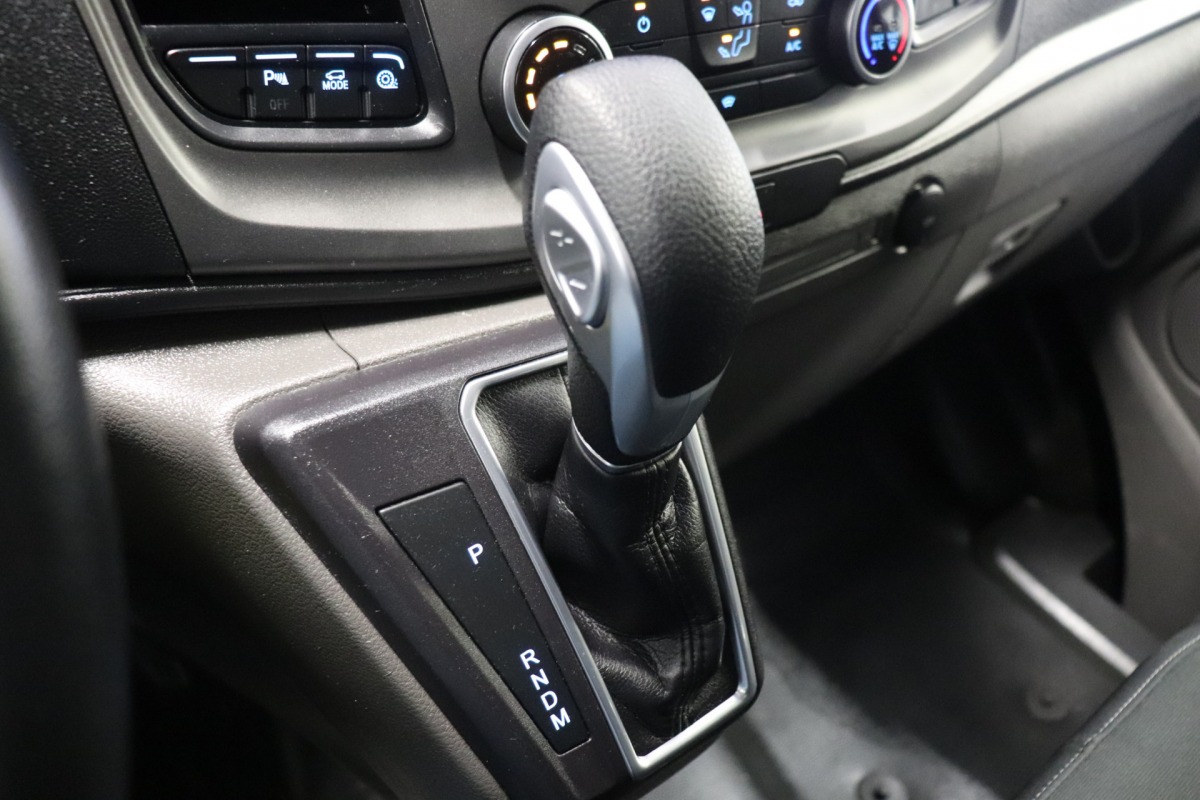 Ford Transit Custom 2.0 TDCI 130PK Automaat 2x Schuifdeur EURO 6 - Airco - Navi - ACC - €16.900,- Excl.