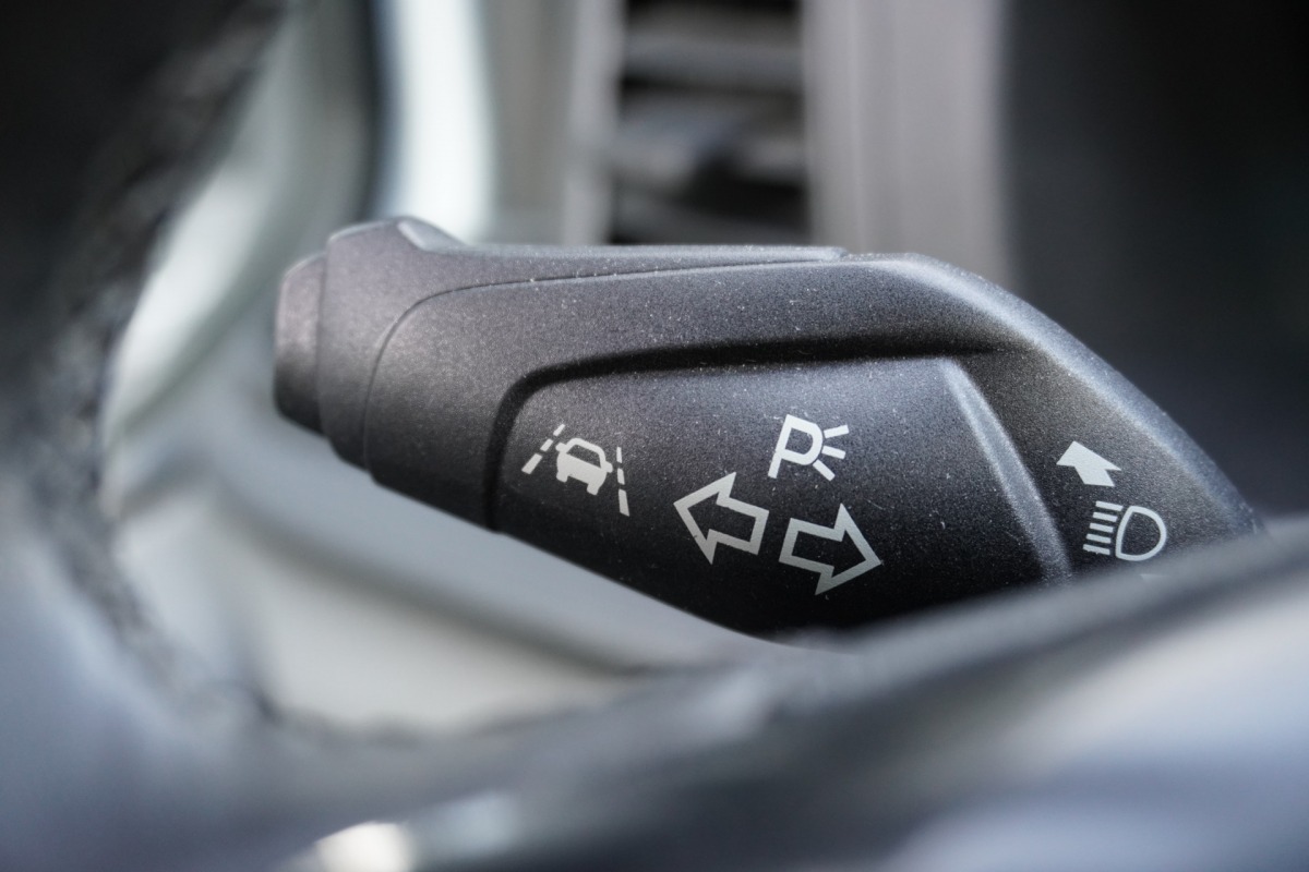 Ford Transit Custom 2.0 TDCI 130PK L2H2 - EURO 6 - Airco - Cruise - Camera - €15.900,- Excl.