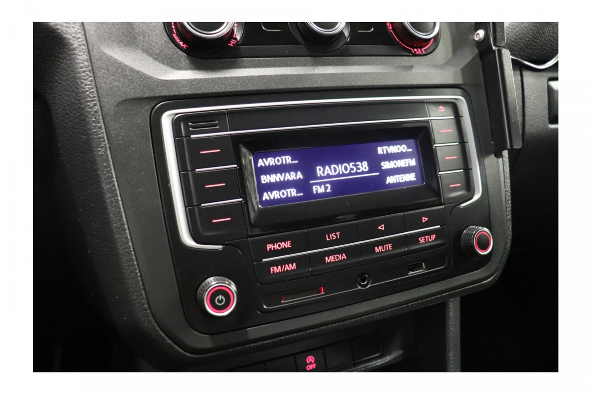 Volkswagen Caddy 2.0 TDI Euro 6 - Airco - Cruise - Radio - € 8.950,- Excl. Volkswagen Caddy 2.0 TDI Euro 6 - Airco - Cruise - Radio - € 8.950,- Excl.