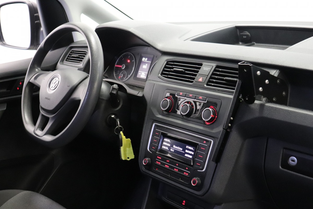 Volkswagen Caddy 2.0 TDI Euro 6 - Airco - Cruise - Radio - € 8.950,- Excl. Volkswagen Caddy 2.0 TDI Euro 6 - Airco - Cruise - Radio - € 8.950,- Excl.