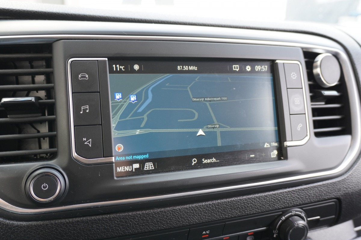 Opel Vivaro 2.0 BlueHDi 145PK Automaat L2 EURO 6 - Airco - Navi - Cruise - €18.950,- Excl.