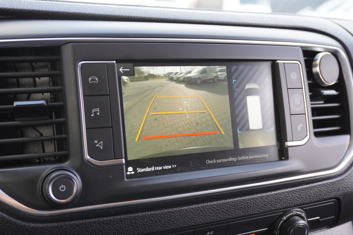 Opel Vivaro 2.0 BlueHDi 145PK Automaat L2 EURO 6 - Airco - Navi - Cruise - €18.950,- Excl.