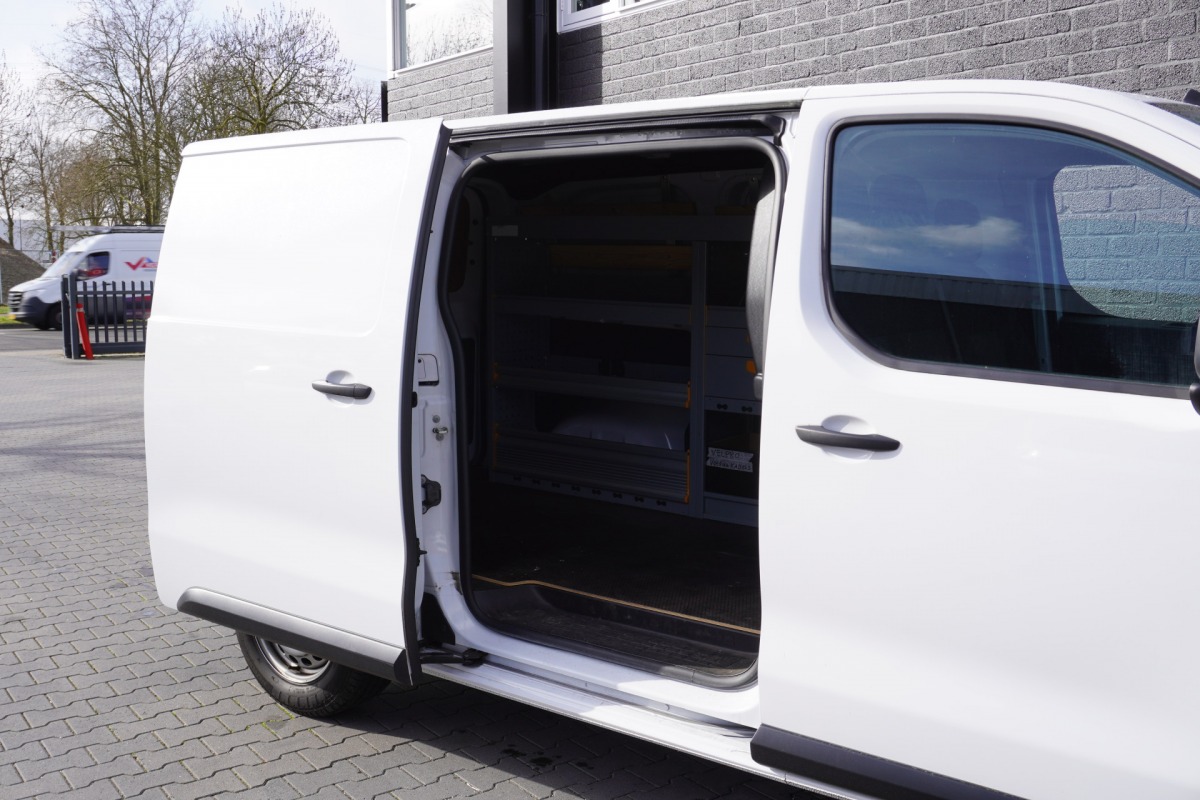 Opel Vivaro 2.0 BlueHDi 145PK Automaat L2 EURO 6 - Airco - Navi - Cruise - €18.950,- Excl.