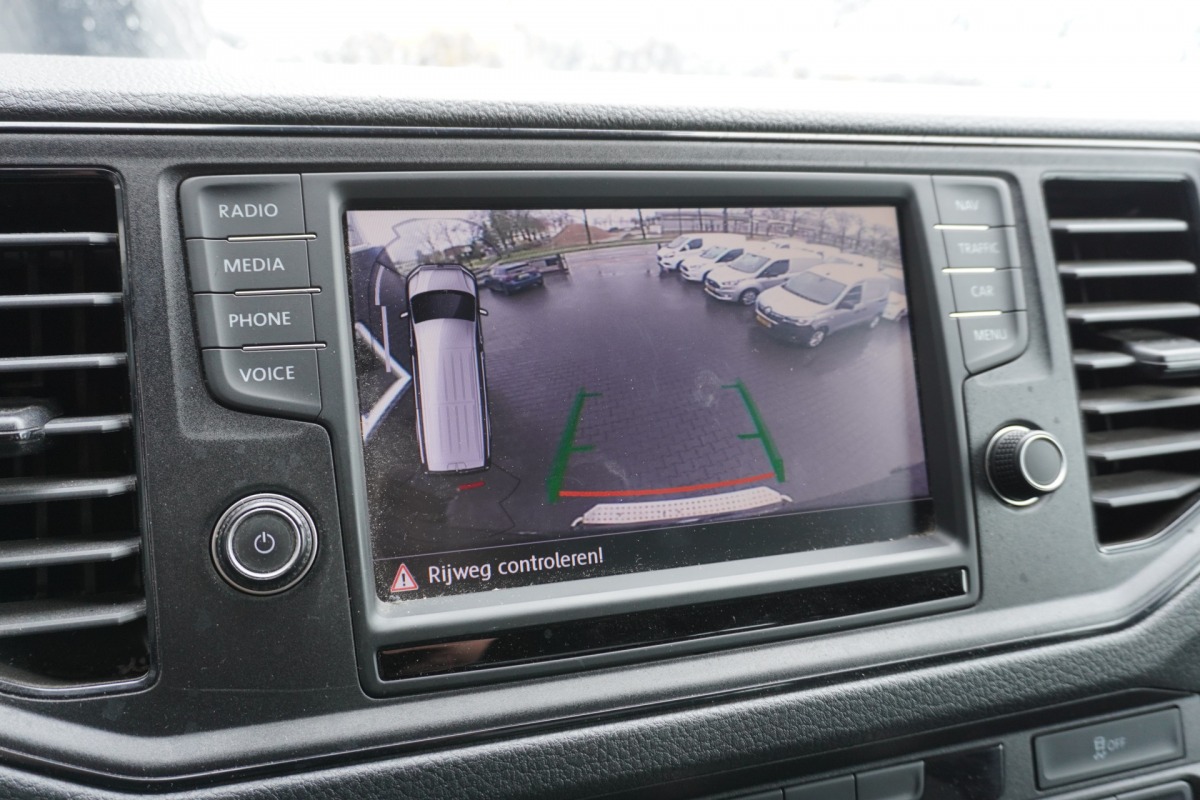 Volkswagen Crafter 2.0 TDI L4H3 EURO 6 - Airco - Cruise - Camera - € 17.900,- Excl. Volkswagen Crafter 2.0 TDI L4H3 EURO 6 - Airco - Cruise - Camera - € 17.900,- Excl.