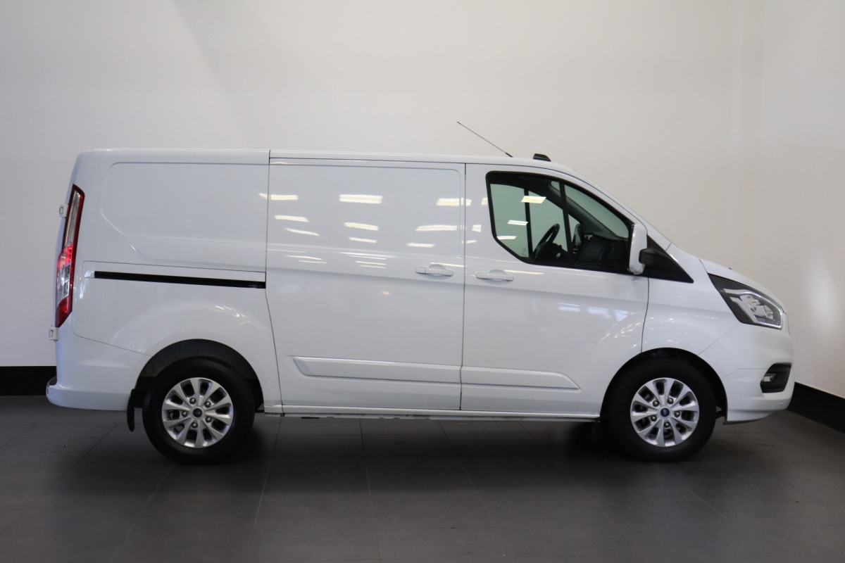 Ford Transit Custom 2.0 TDCI 170PK Automaat EURO 6 - Airco - Cruise - PDC - € 17.900,- Excl. Ford Transit Custom 2.0 TDCI 170PK Automaat EURO 6 - Airco - Cruise - PDC - € 17.900,- Excl.
