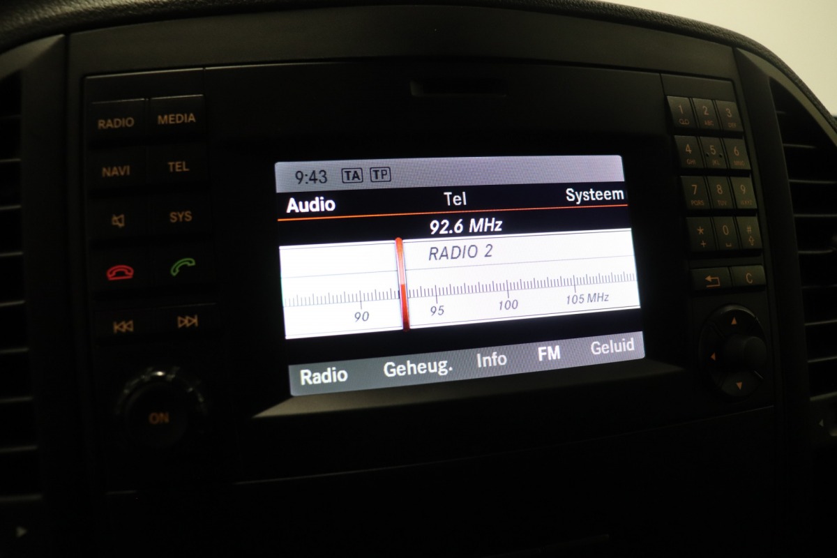 Mercedes-Benz Vito 111 CDI Extra Lang EURO 6 - Airco - Camera - Trekhaak - €8.950,- excl.