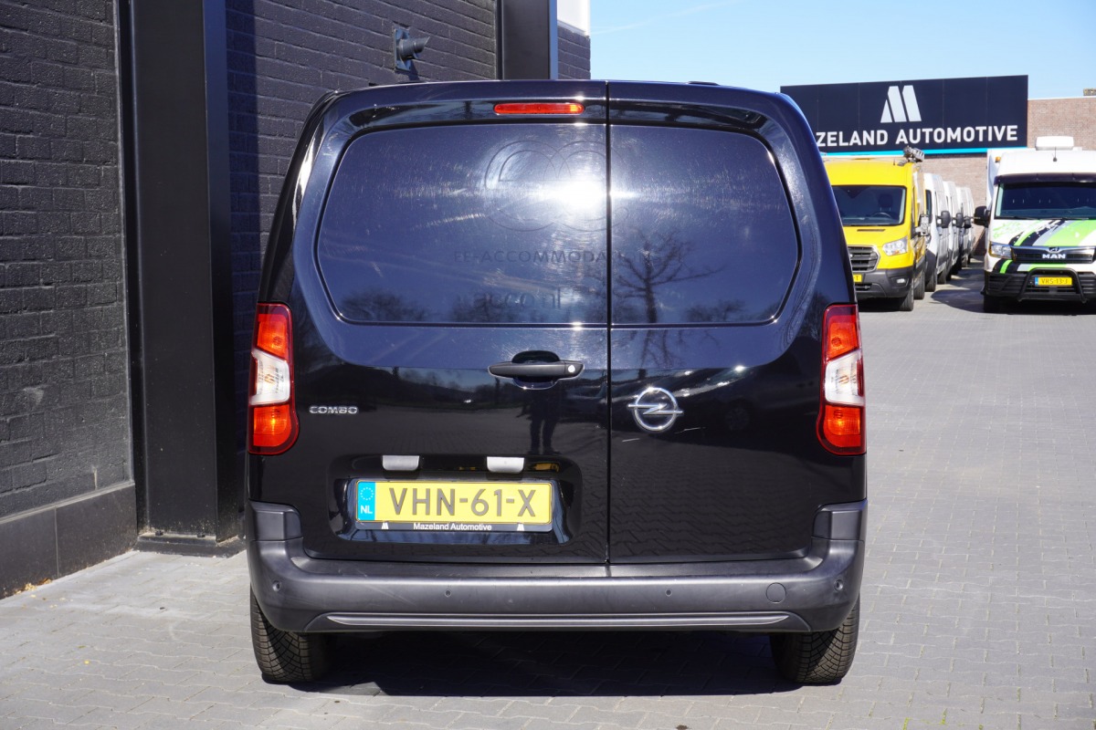 Opel Combo 1.5D 102PK EURO 6 - Airco - Navi - Cruise - € 10.900,- Excl.