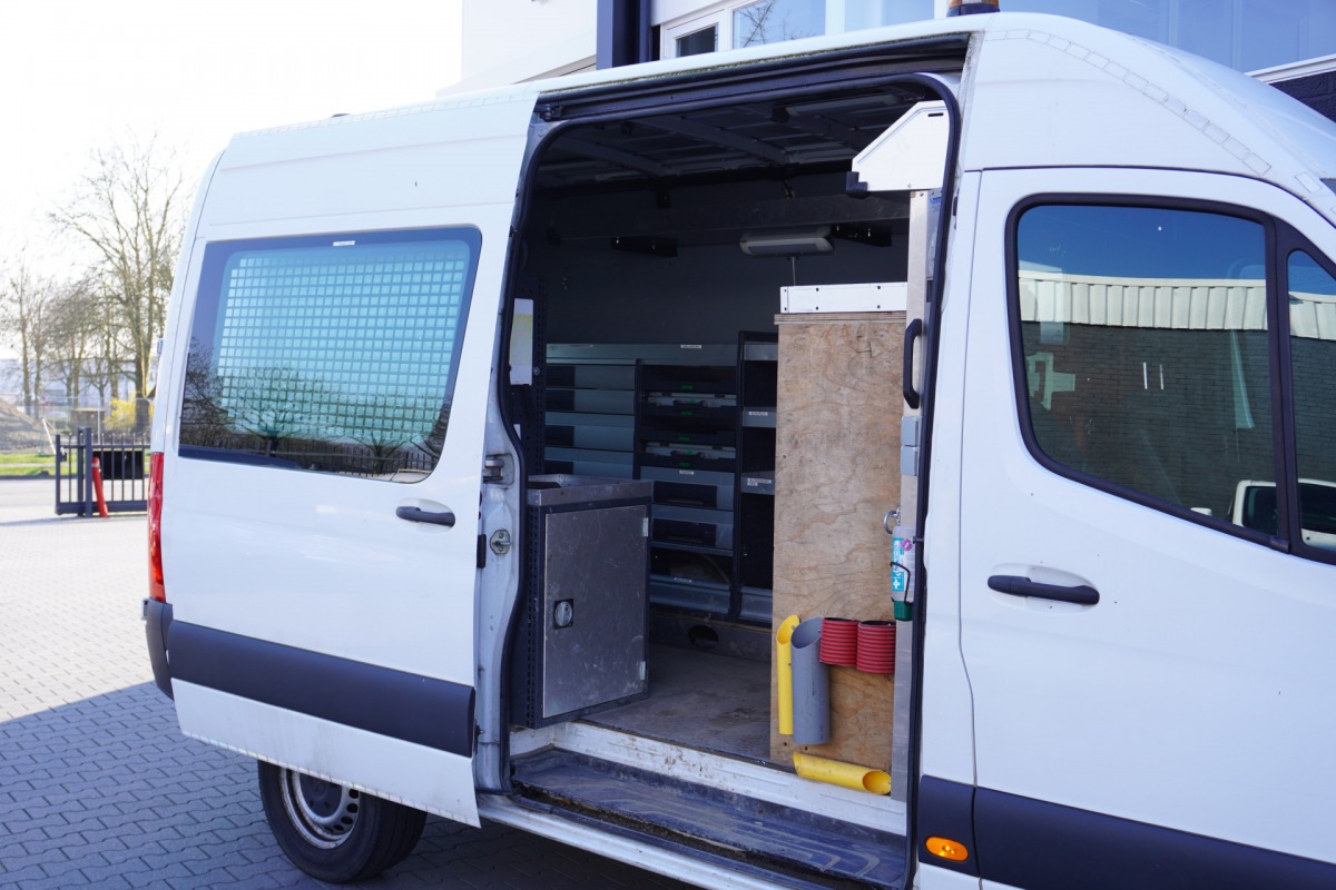 Mercedes-Benz Sprinter 314 2.2 CDI L2H2 Automaat EURO 6 - A/C Climate - Cruise - Camera - € 17.950,- Excl. Mercedes-Benz Sprinter 314 2.2 CDI L2H2 Automaat EURO 6 - A/C Climate - Cruise - Camera - € 17.950,- Excl.