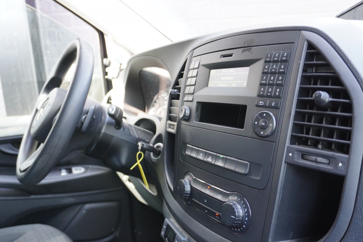 Mercedes-Benz Vito 114 CDI Lang Automaat EURO 6 - Airco - Cruise - Camera - €16.900,- Excl. Mercedes-Benz Vito 114 CDI Lang Automaat EURO 6 - Airco - Cruise - Camera - €16.900,- Excl.