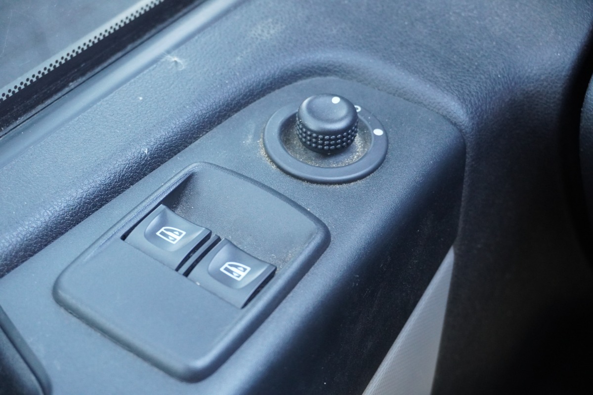 Renault Trafic 1.6 dCi 125PK EURO 6 - Airco - Navi - Cruise - € 8.499,- Excl.