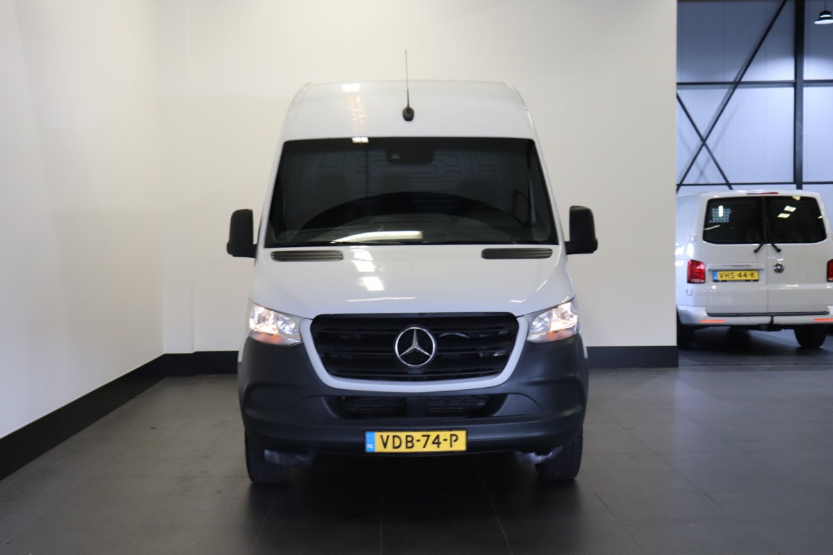 Mercedes-Benz Sprinter 316 2.2 CDI Automaat L2H2 - EURO 6 - Airco - Navi - Cruise - €18.950,- Excl. Mercedes-Benz Sprinter 316 2.2 CDI Automaat L2H2 - EURO 6 - Airco - Navi - Cruise - €18.950,- Excl.