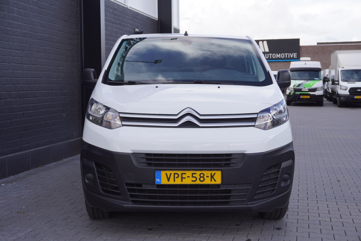 Citroën Jumpy 2.0 BlueHDI 145PK L2 EURO 6 - Airco - Navi - Cruise - €13.950,- Excl. Citroën Jumpy 2.0 BlueHDI 145PK L2 EURO 6 - Airco - Navi - Cruise - €13.950,- Excl.