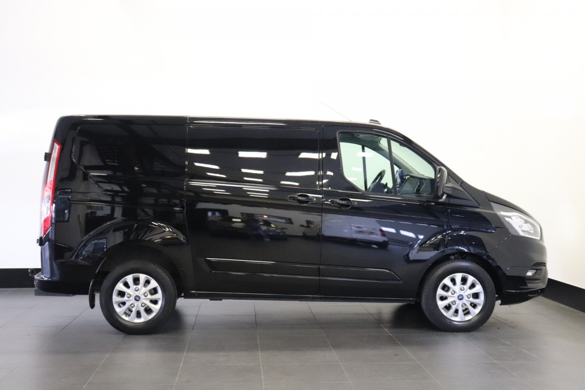 Ford Transit Custom 2.0 TDCI 130PK Automaat EURO 6 - Airco - Navi - Cruise - €14.900,- Excl.