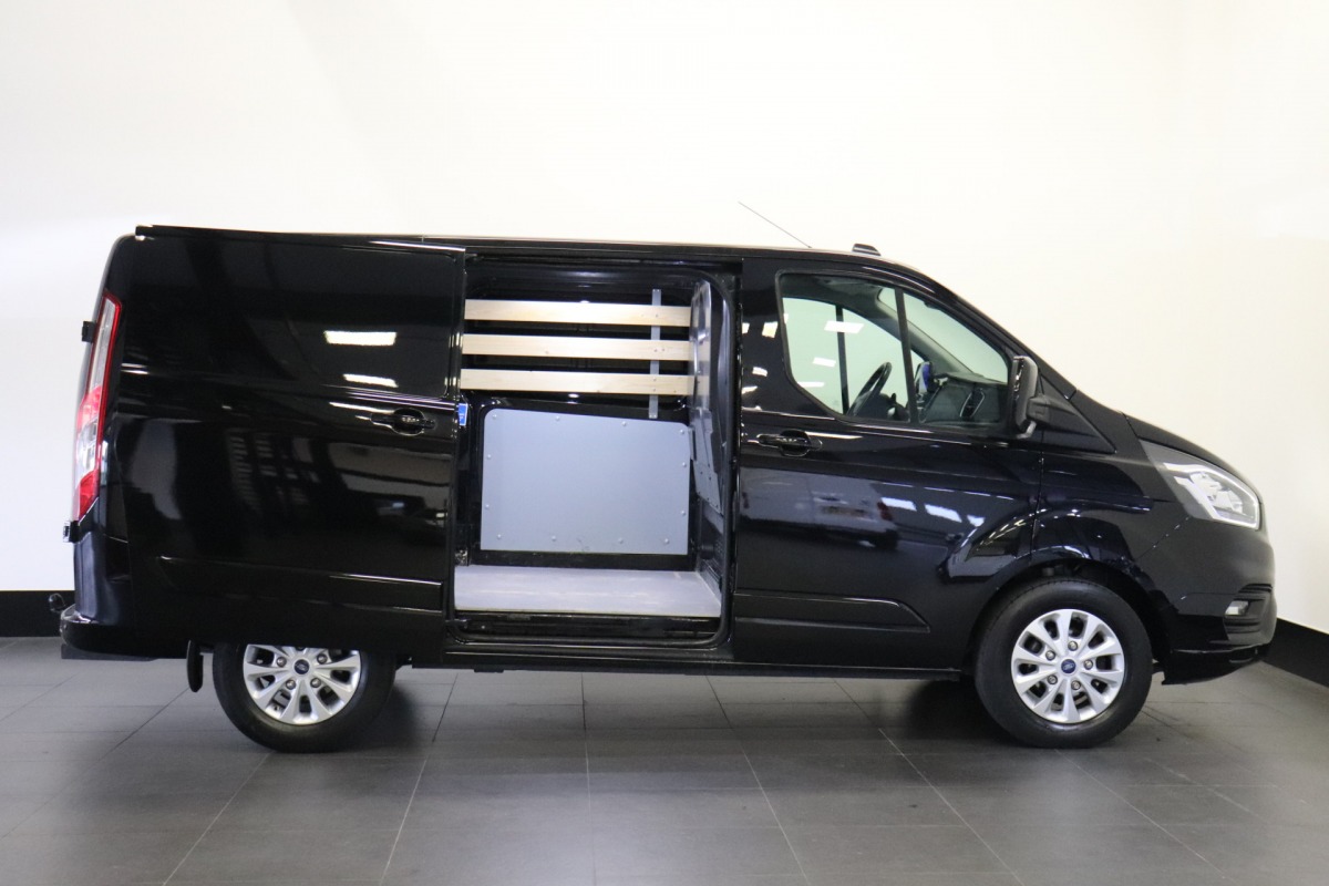 Ford Transit Custom 2.0 TDCI 130PK Automaat EURO 6 - Airco - Navi - Cruise - €14.900,- Excl.