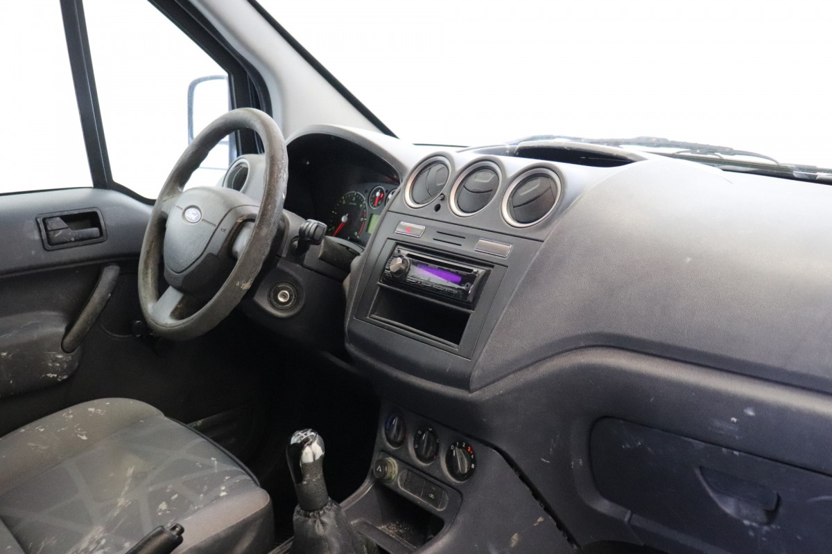 Ford Transit Connect 1.8 TDCi - Dakdragers - € 750.- Marge