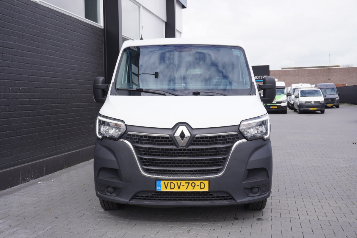 Renault Master 2.3 dCi 130 PK EURO 6 - Airco - Cruise - Trekhaak - € 15.950,- Excl.