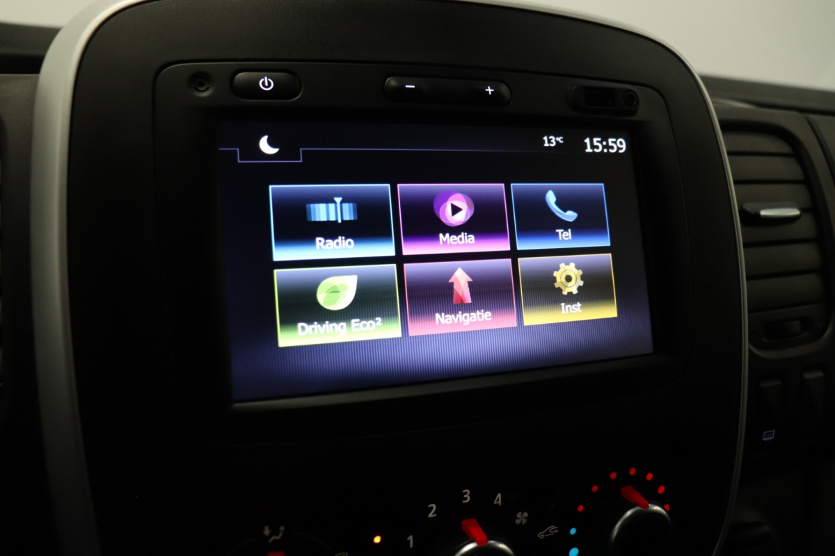 Renault Trafic 1.6 dCi L2 EURO 6 - Airco - Navi - Cruise - € 15.499, Excl.