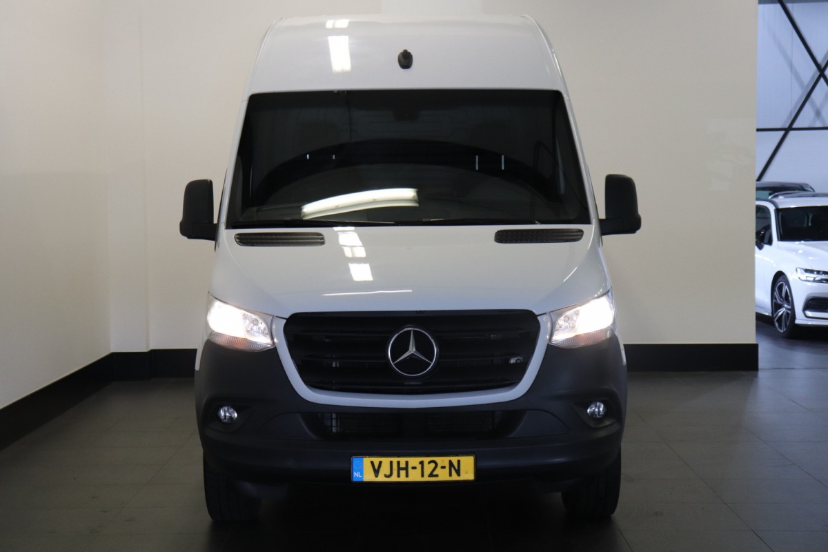 Mercedes-Benz Sprinter 315 CDI Automaat L2H2 EURO 6 - A/C climate - Cruise - Camera - € 20.950,- Excl.