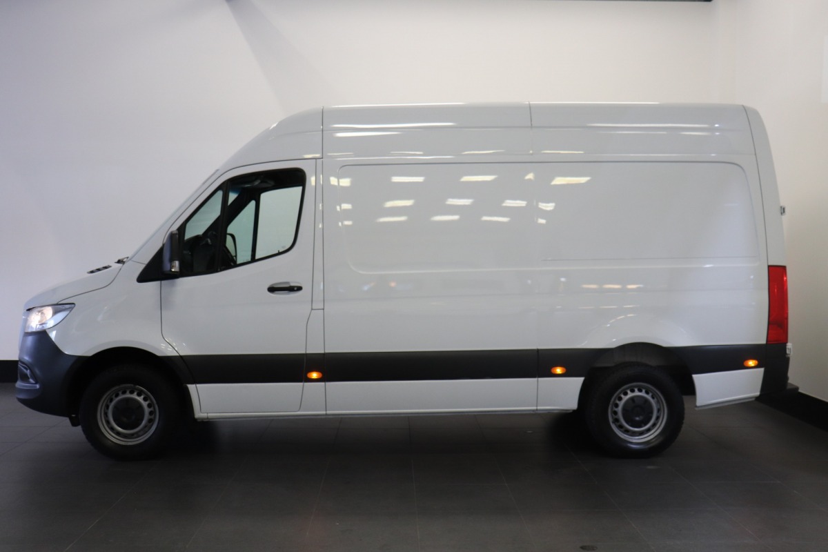 Mercedes-Benz Sprinter 315 CDI Automaat L2H2 EURO 6 - A/C climate - Cruise - Camera - € 20.950,- Excl.