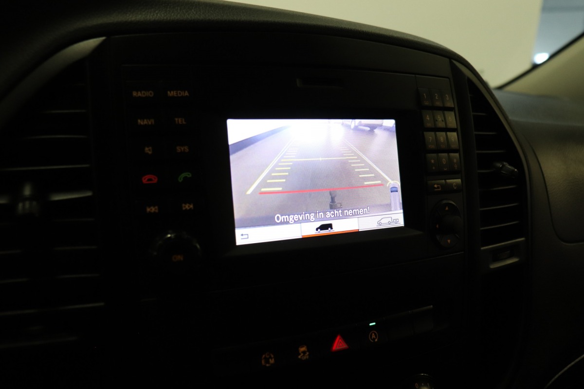 Mercedes-Benz Vito 114 CDI Lang Automaat Dubbel Cabine EURO 6 - Airco - Cruise - Camera - € 19.900,- Excl.