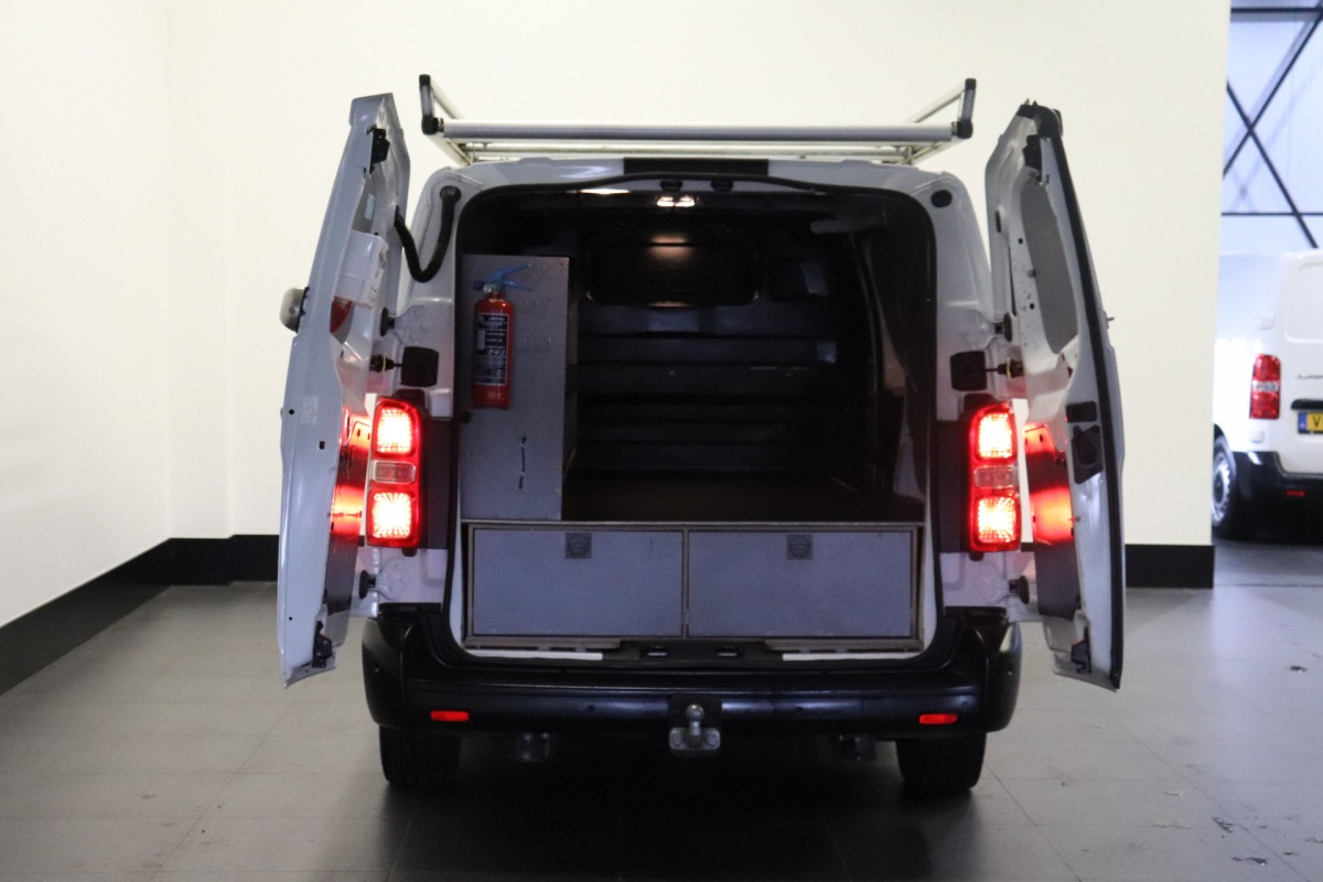 Opel Vivaro 1.5 CDTI L3 - EURO 6 - Airco - Cruise - PDC - €12.900,- Excl. Opel Vivaro 1.5 CDTI L3 - EURO 6 - Airco - Cruise - PDC - €12.900,- Excl.