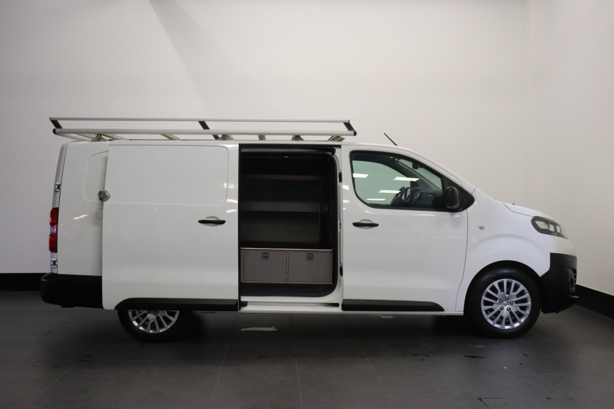 Opel Vivaro 1.5 CDTI L3 - EURO 6 - Airco - Cruise - PDC - €12.900,- Excl. Opel Vivaro 1.5 CDTI L3 - EURO 6 - Airco - Cruise - PDC - €12.900,- Excl.