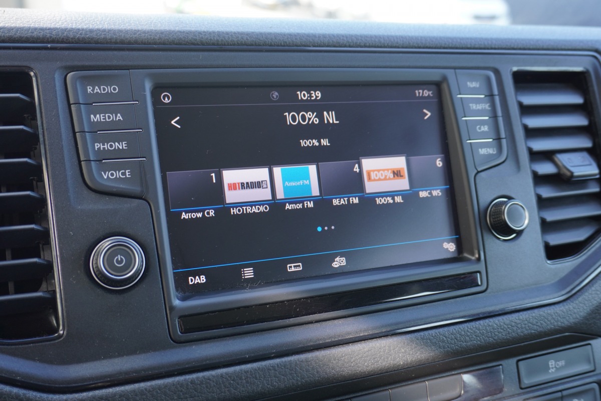 Volkswagen Crafter 2.0 TDI 177PK L3H3 Dubbele Cabine EURO 6 - Airco - Navi - Cruise - € 20.950,- Excl.