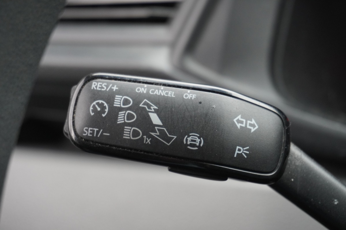 Volkswagen Transporter 2.0 TDI 150PK Automaat EURO 6 - Airco - Navi - Cruise - € 21.950,- Excl.