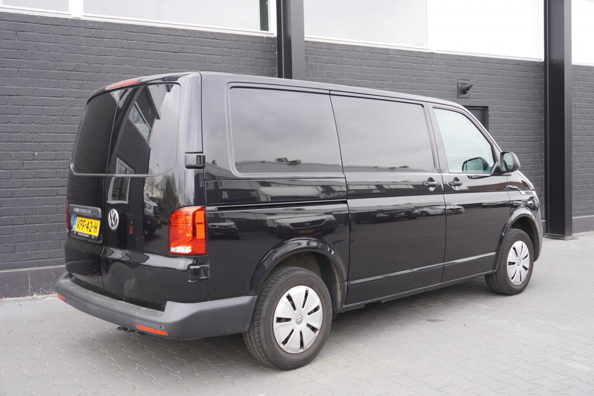 Volkswagen Transporter 2.0 TDI 150PK Automaat EURO 6 - Airco - Navi - Cruise - € 21.950,- Excl.