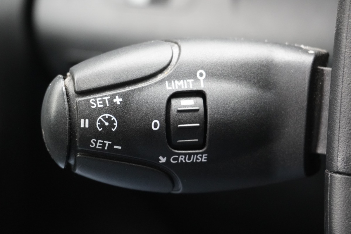 Toyota PROACE CITY 1.5 D-4D EURO 6 - Airco - Cruise - PDC - € 13.900,- Excl. Toyota PROACE CITY 1.5 D-4D EURO 6 - Airco - Cruise - PDC - € 13.900,- Excl.