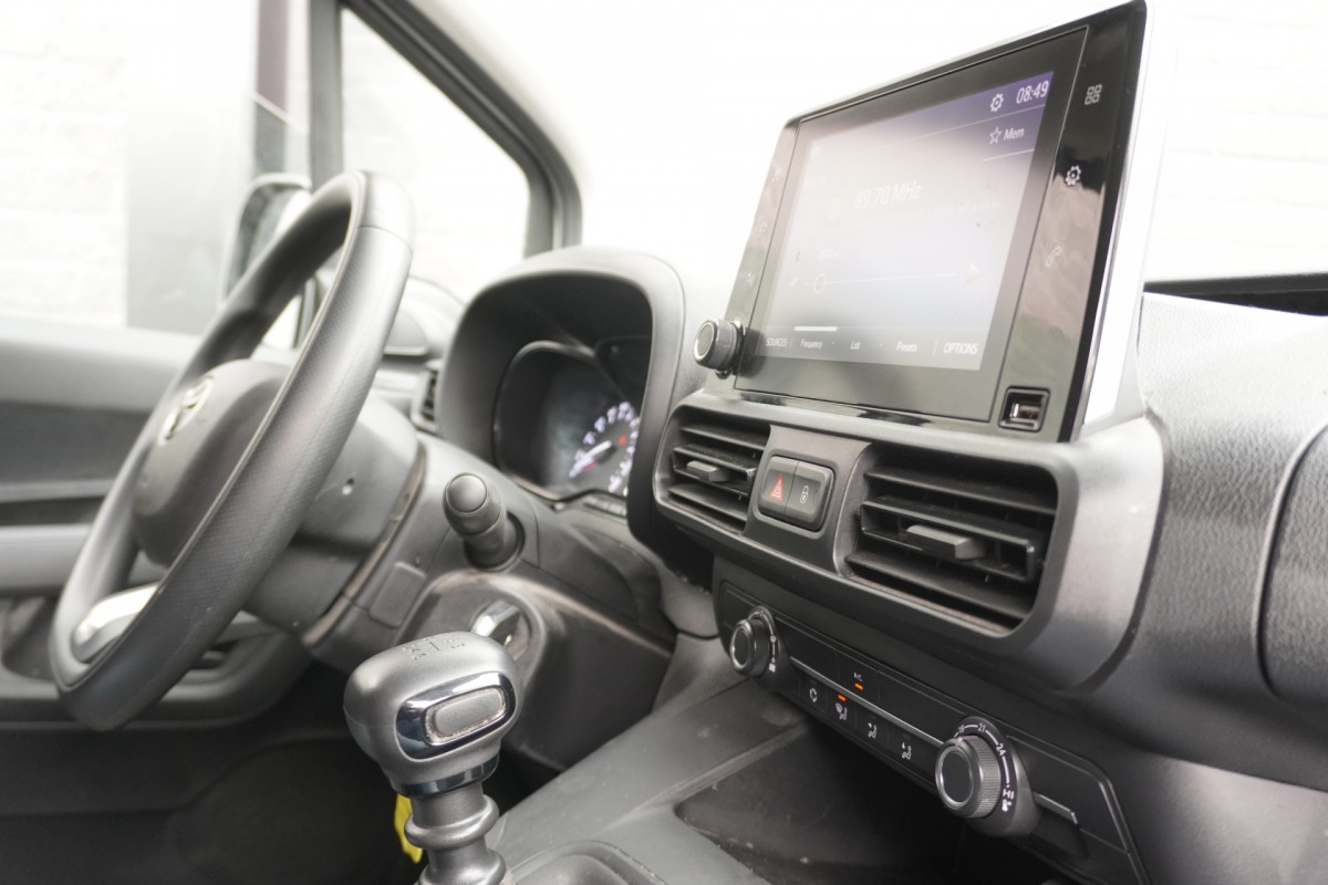 Toyota PROACE CITY 1.5 D-4D EURO 6 - Airco - Cruise - PDC - € 13.900,- Excl. Toyota PROACE CITY 1.5 D-4D EURO 6 - Airco - Cruise - PDC - € 13.900,- Excl.