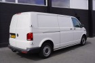 Volkswagen Transporter 2.0 TDI 150PK L2 Automaat 2x Schuif EURO 6 - Airco - Navi - Cruise - € 11.950,- Excl. Volkswagen Transporter 2.0 TDI 150PK L2 Automaat 2x Schuif EURO 6 - Airco - Navi - Cruise - € 11.950,- Excl.