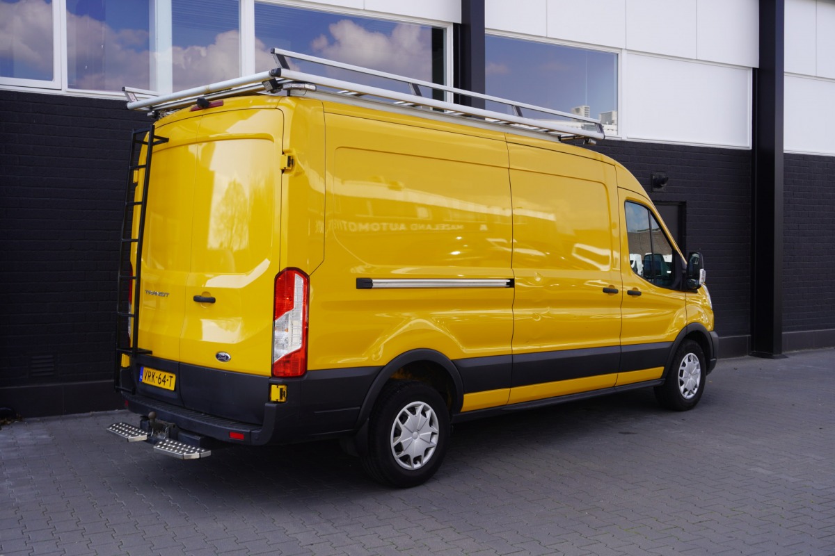 Ford Transit 2.0 TDCI L3H2 EURO 6 - Airco - Cruise - Trekhaak - € 14.900,- Excl. Ford Transit 2.0 TDCI L3H2 EURO 6 - Airco - Cruise - Trekhaak - € 14.900,- Excl.