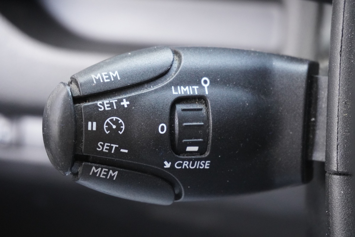 Opel Vivaro 1.5 CDTI L3 EURO 6 - Airco - Navi - Cruise - €13.900,- Excl.